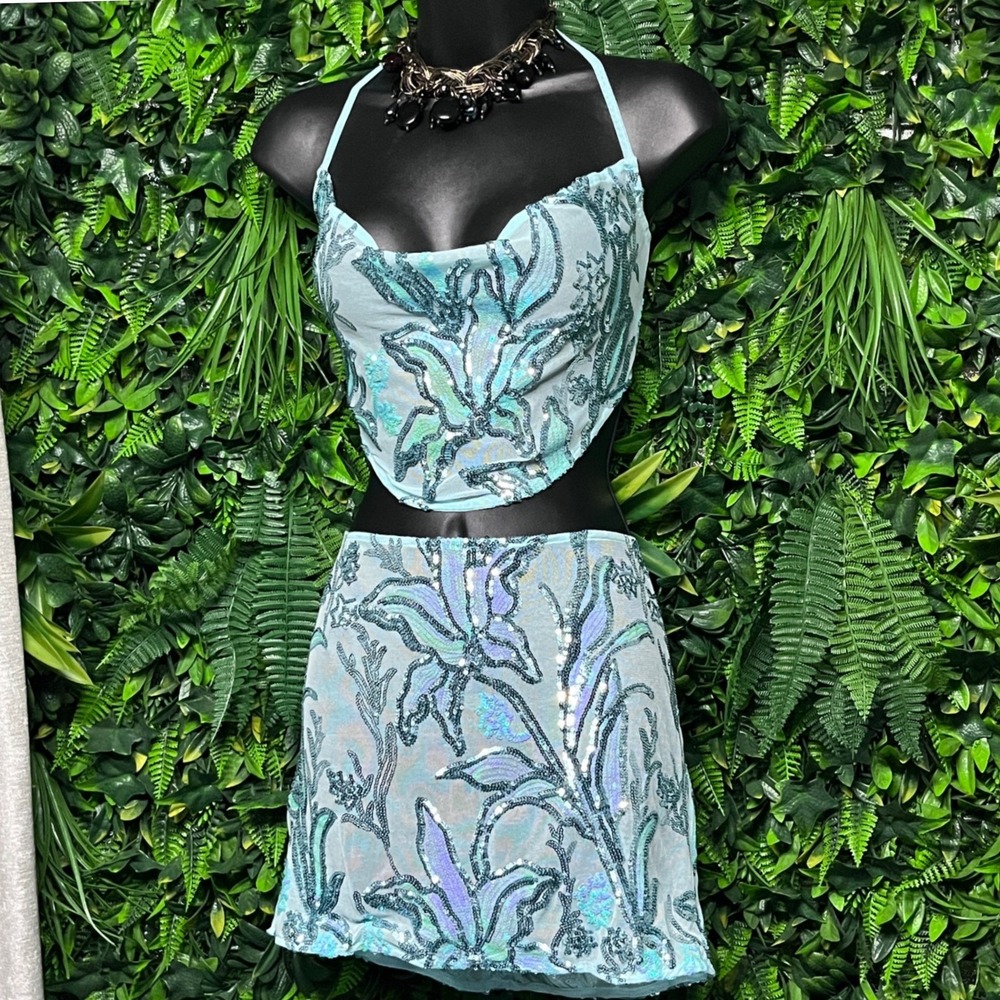 PrettyLittleThing Aqua Floral Sequin Skirt Set Halter Top Mini Skirt Sheer 4141